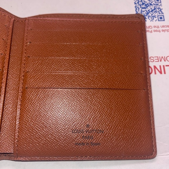 Vintage Louis Vuitton monogram wallet - Picture 5 of 13